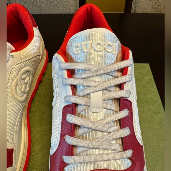 Gucci White and Red Sneakers - Picture 7 of 15